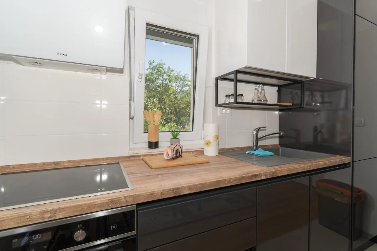 Apartments Lovor & Lavanda Kastela